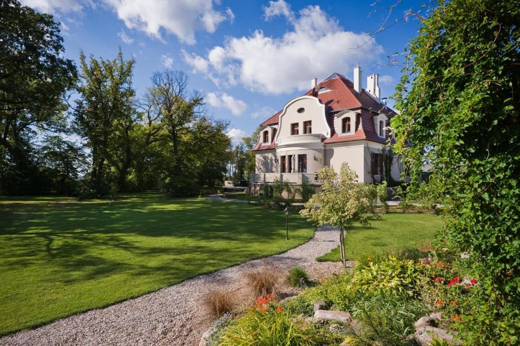 Villa Cztery Pory Roku Zbaszynek Экстерьер фото