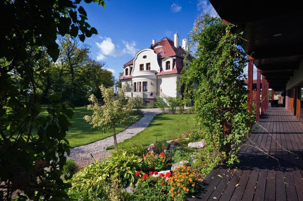Villa Cztery Pory Roku Zbaszynek Экстерьер фото