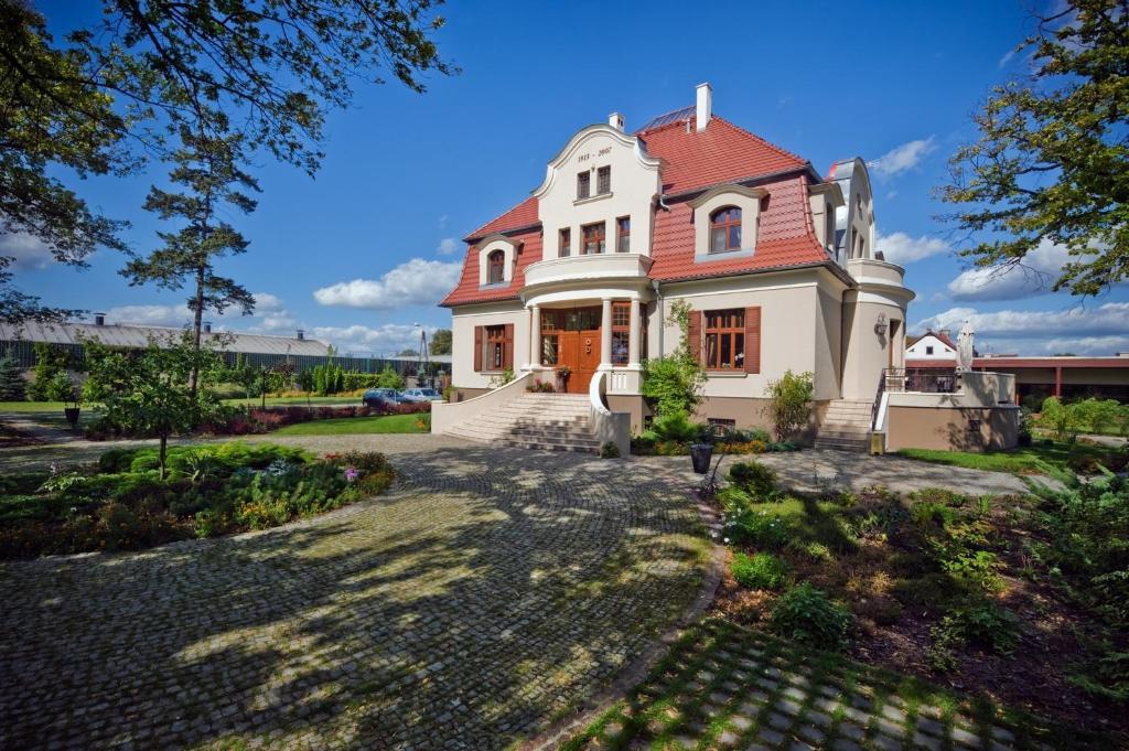Villa Cztery Pory Roku Zbaszynek Экстерьер фото