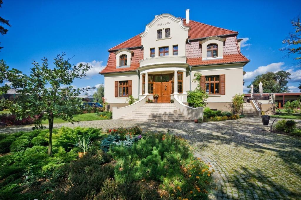 Villa Cztery Pory Roku Zbaszynek Экстерьер фото